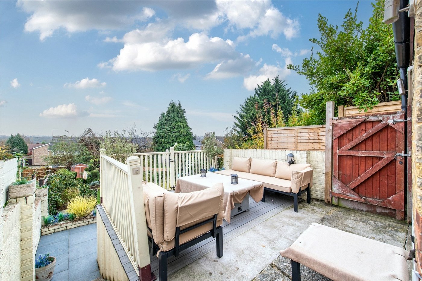 2 bedroom house for sale in Maidstone | Robinson Michael & Jackson