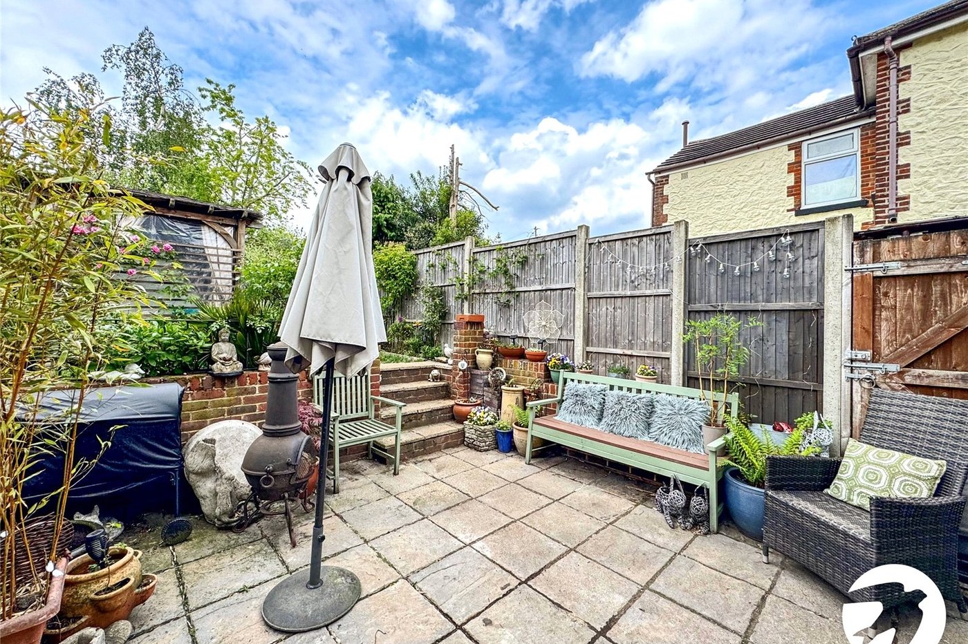 2 bedroom house for sale in Maidstone | Robinson Michael & Jackson