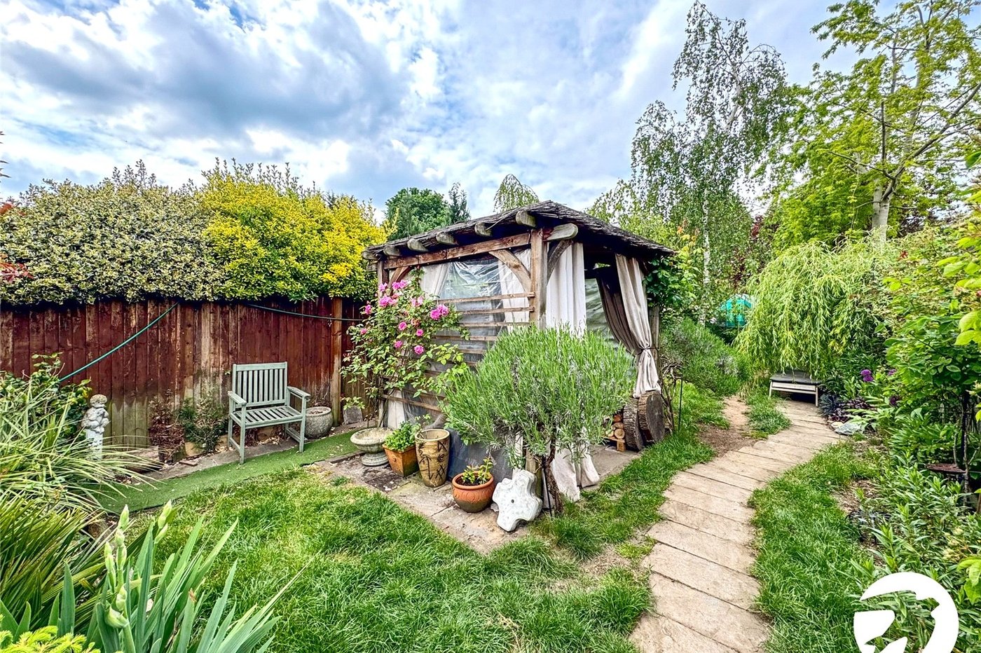2 bedroom house for sale in Maidstone | Robinson Michael & Jackson