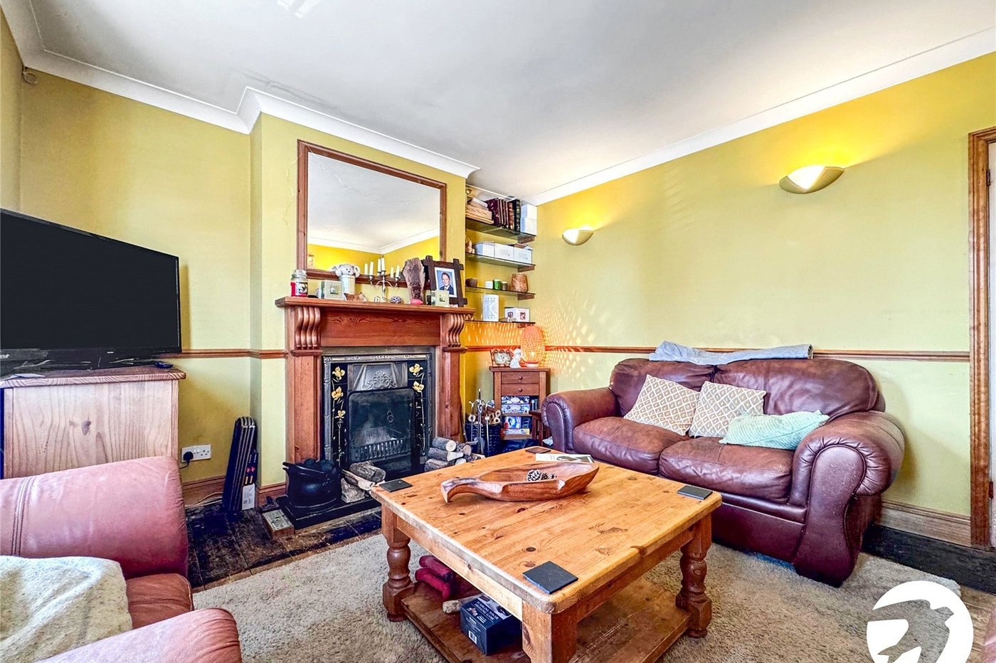 2 bedroom house for sale in Maidstone | Robinson Michael & Jackson
