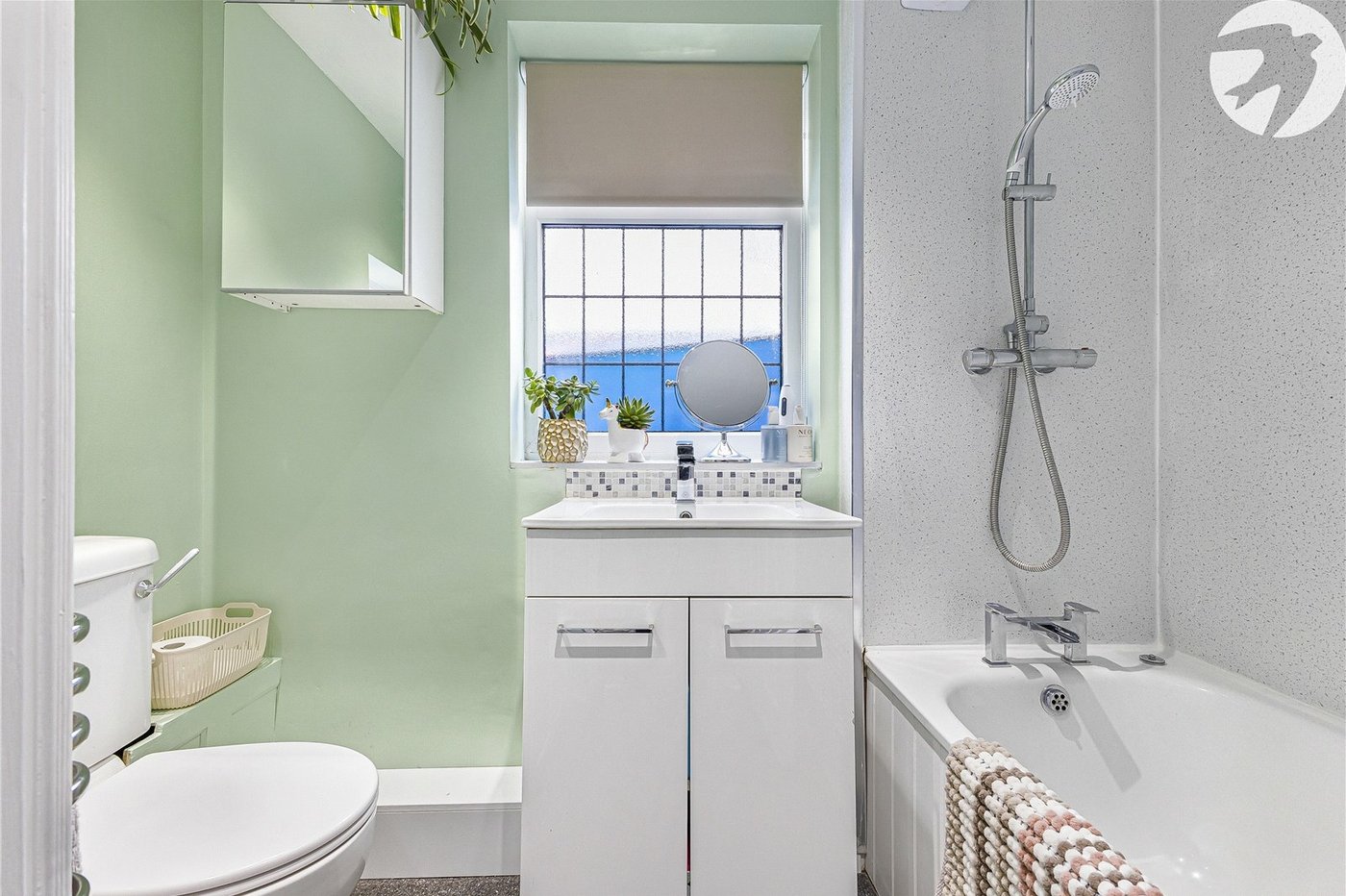 4 bedroom house for sale in Swanscombe | Robinson Jackson