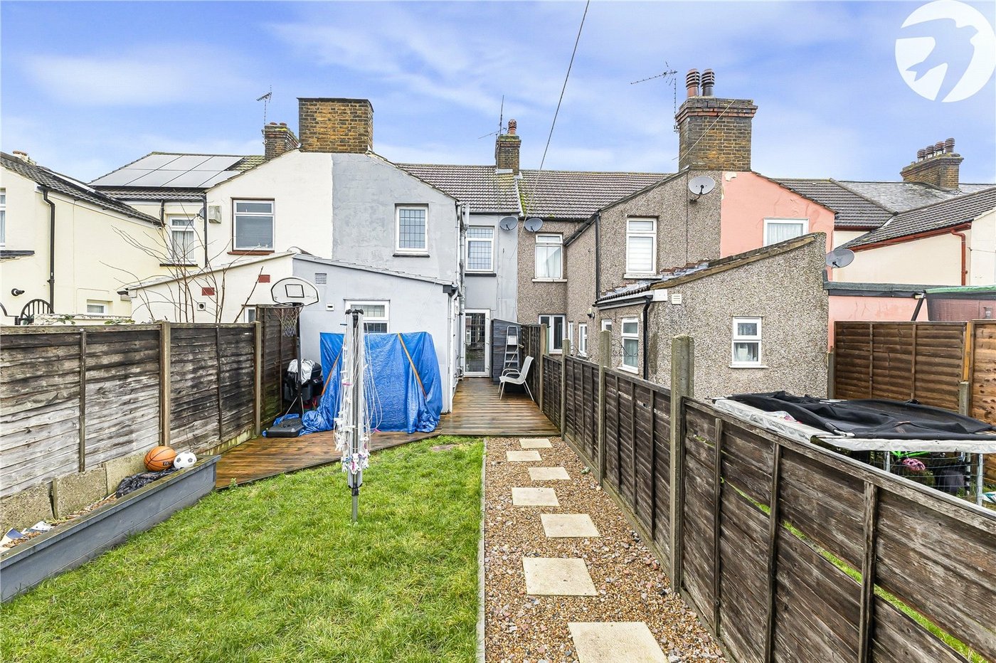 4 bedroom house for sale in Swanscombe | Robinson Jackson