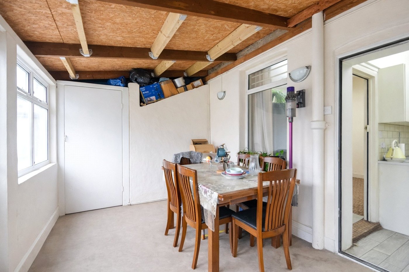 3 bedroom house for sale in London | Robinson Jackson