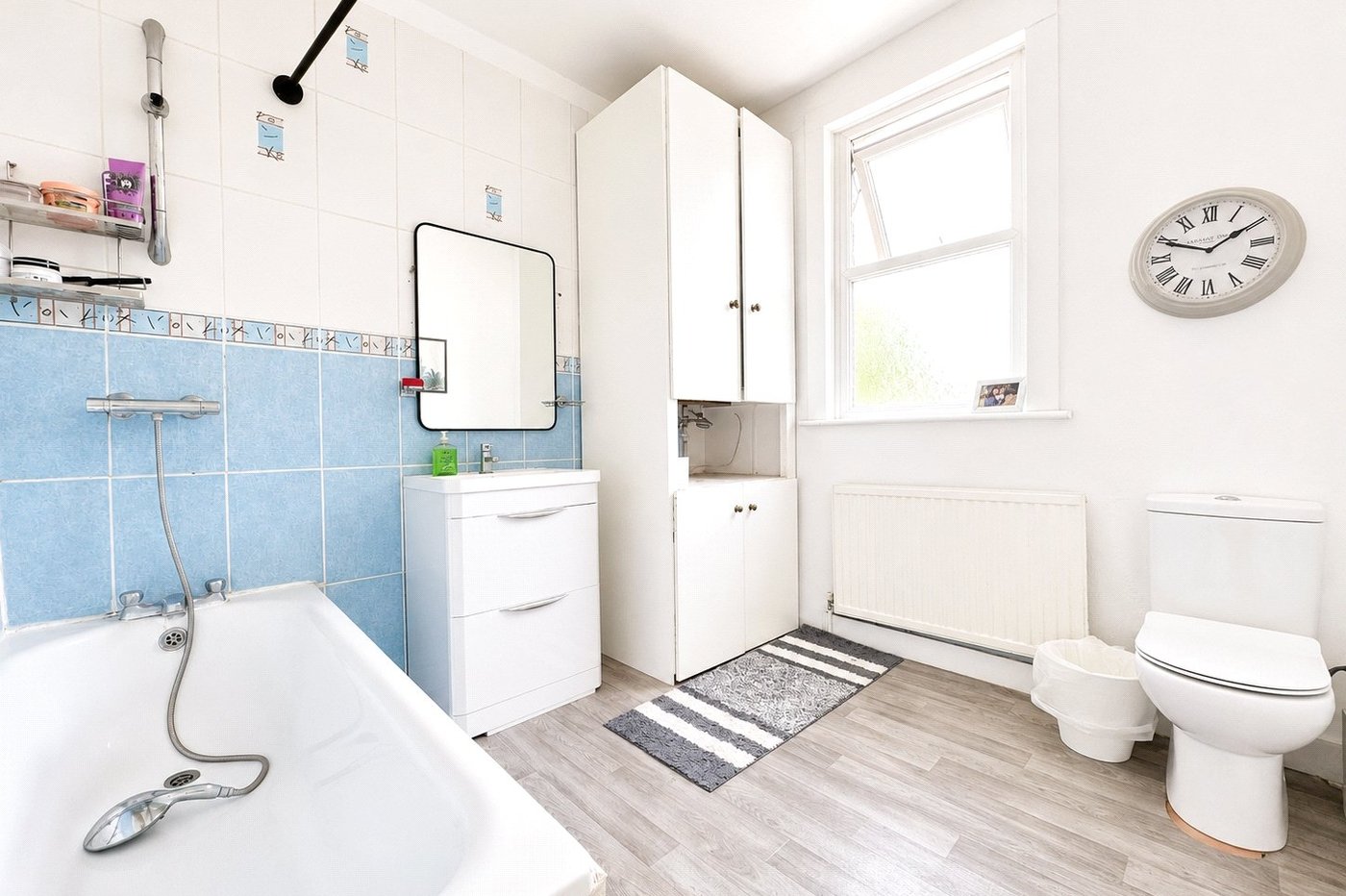 4 bedroom house for sale in London | Robinson Jackson