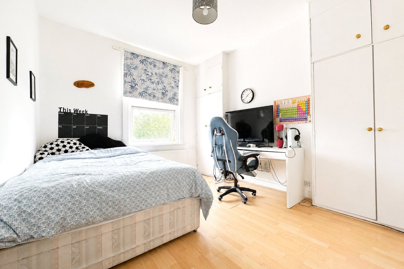 4 bedroom house for sale in London | Robinson Jackson