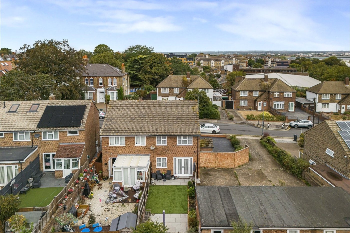 3 bedroom house for sale in West Dartford | Robinson Jackson