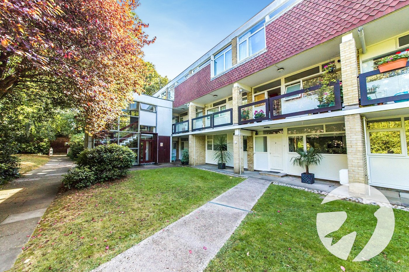 2 bedroom property for sale in Court Road | Robinson Jackson