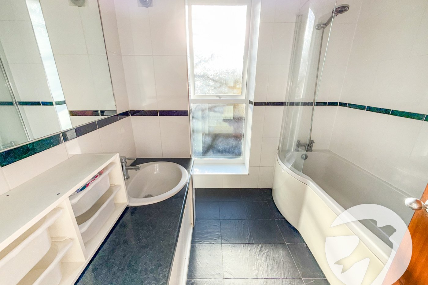 2 bedroom property for sale in Court Road | Robinson Jackson