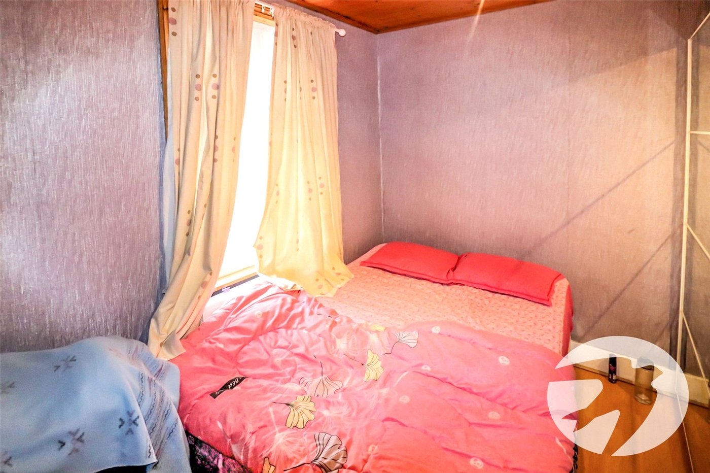 3 bedroom house for sale in Erith | Robinson Jackson