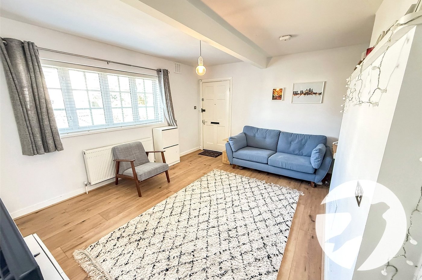 2 bedroom property for sale in London | Robinson Jackson