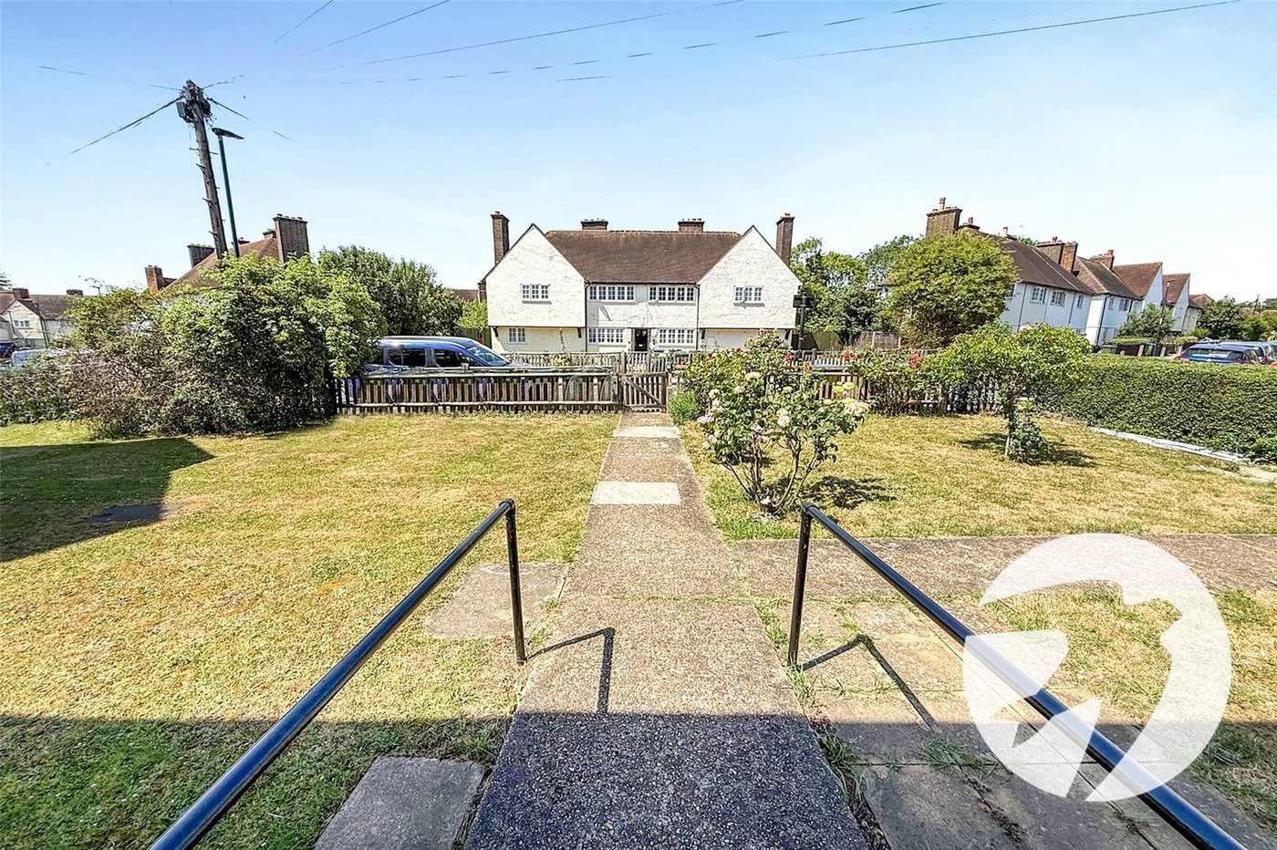2 bedroom property for sale in London | Robinson Jackson