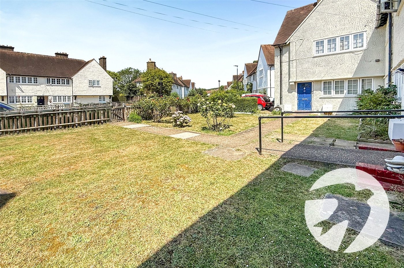 2 bedroom property for sale in London | Robinson Jackson