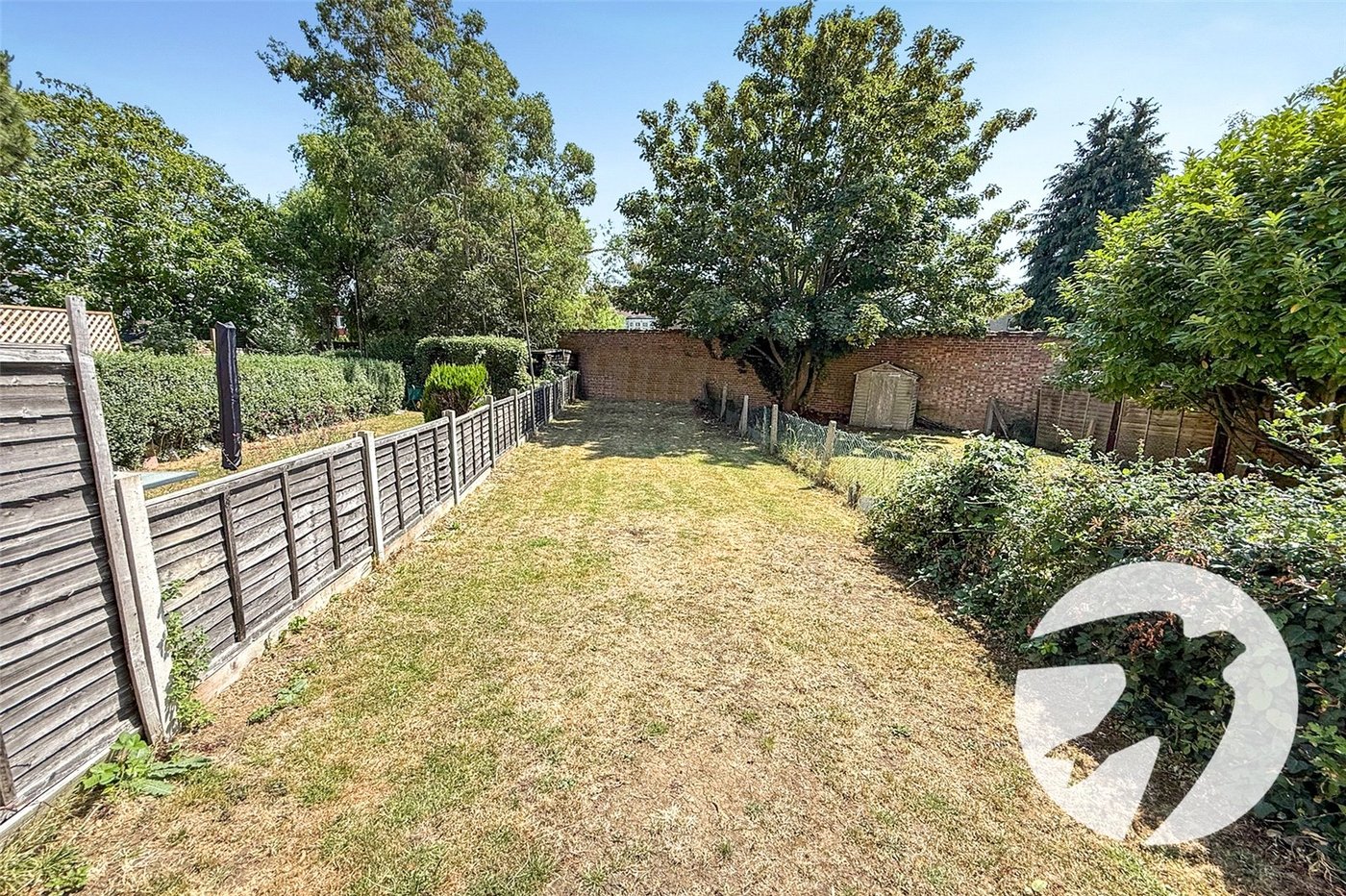 2 bedroom property for sale in London | Robinson Jackson