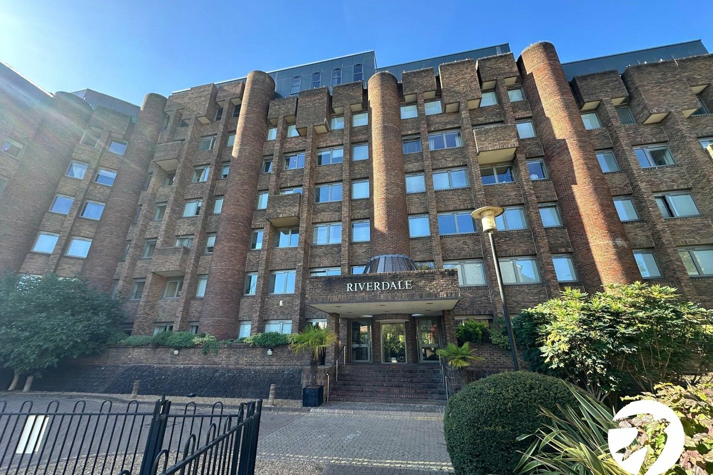 property for sale in London | Robinson Jackson