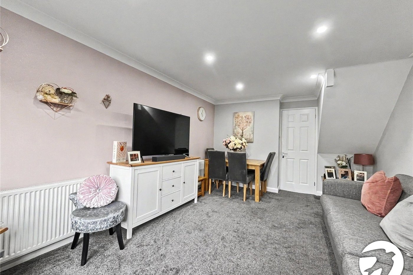 2 bedroom house for sale in Chatham | Robinson Michael & Jackson