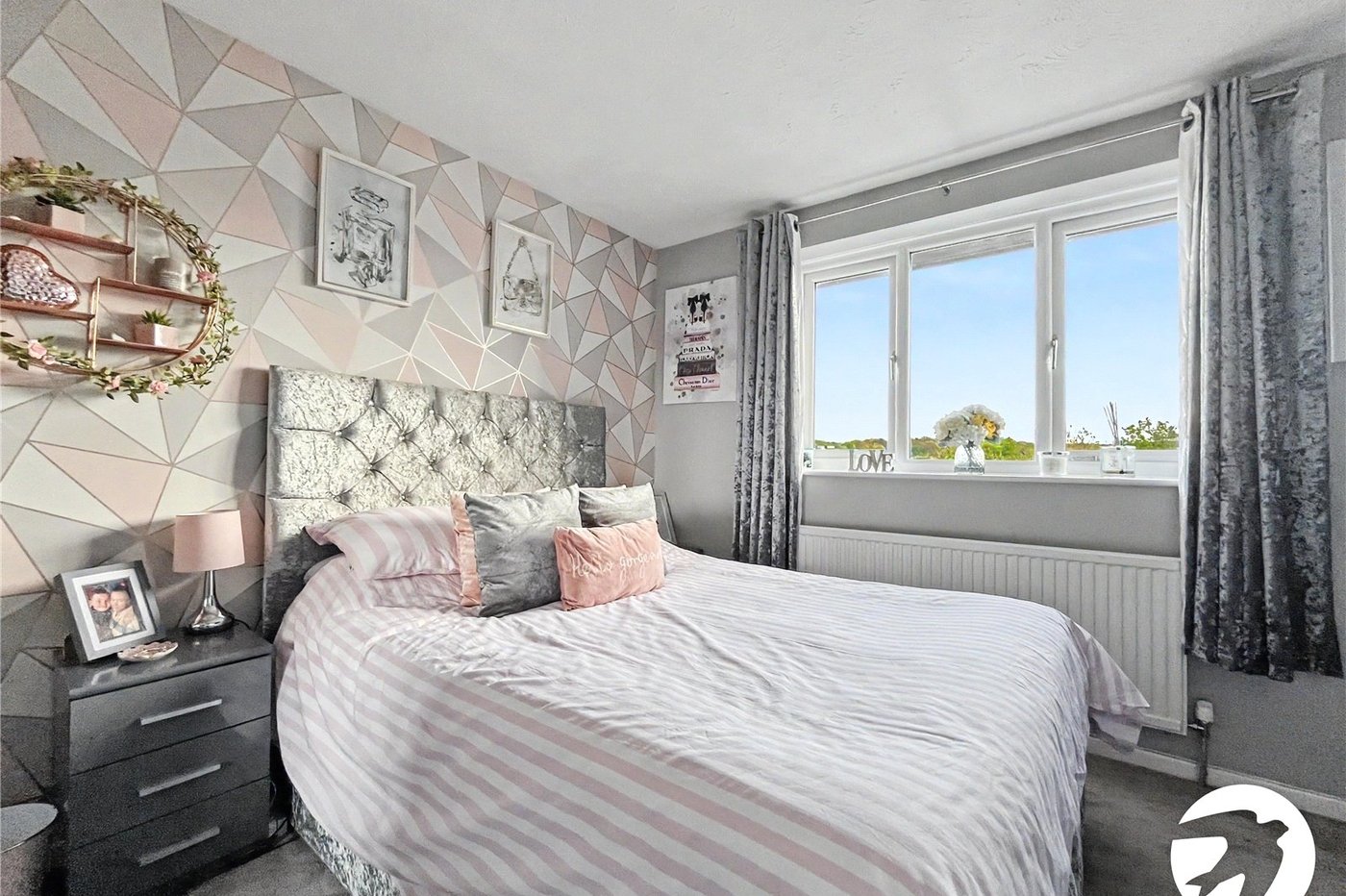 2 bedroom house for sale in Chatham | Robinson Michael & Jackson