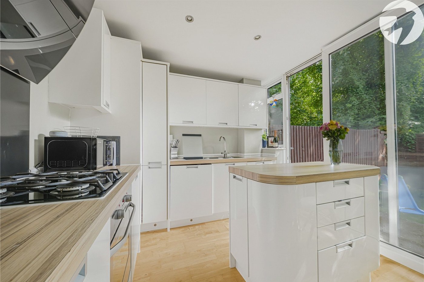 2 bedroom house for sale in Dartford | Robinson Jackson