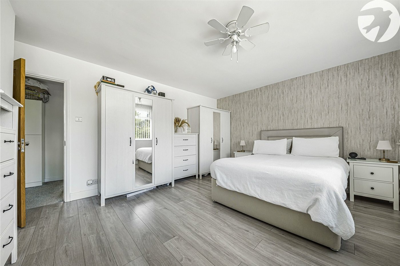 2 bedroom house for sale in Dartford | Robinson Jackson