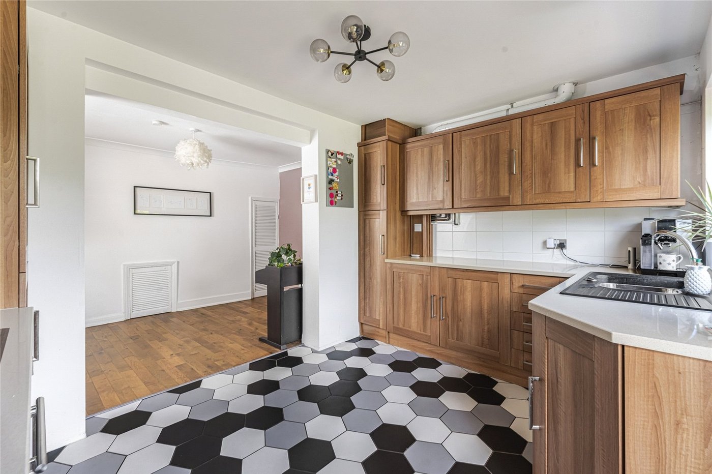 2 bedroom house for sale in Welling | Robinson Jackson