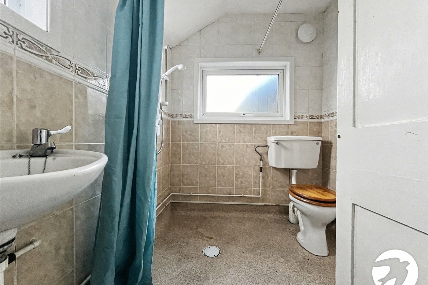 2 bedroom house for sale in Strood | Robinson Michael & Jackson