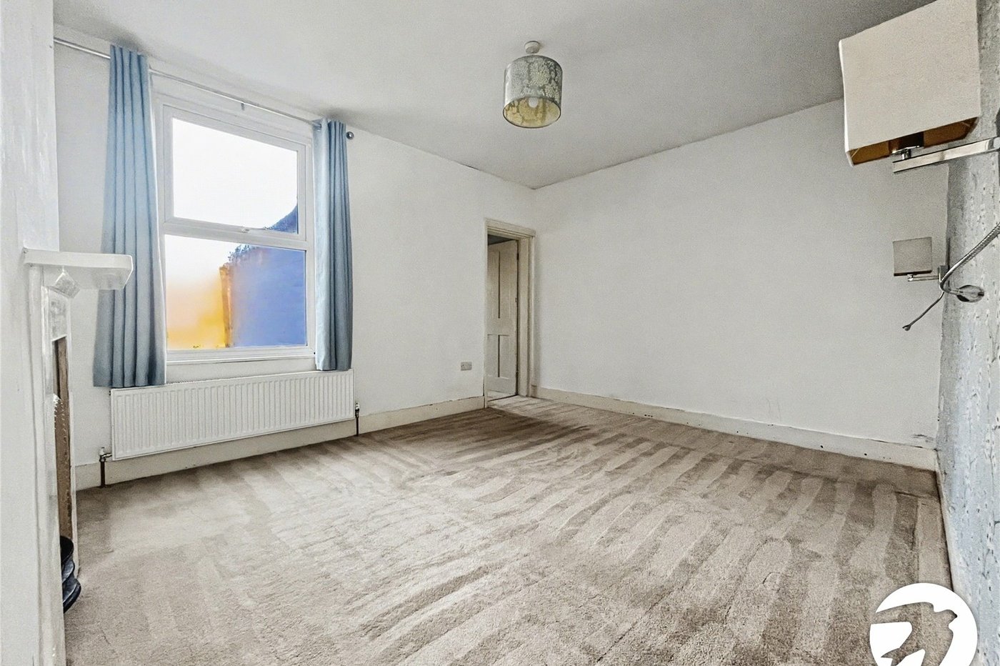 2 bedroom house for sale in Strood | Robinson Michael & Jackson