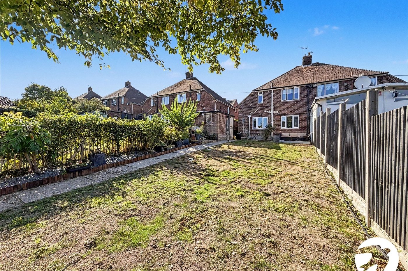 2 bedroom house for sale in Wayfield | Robinson Michael & Jackson