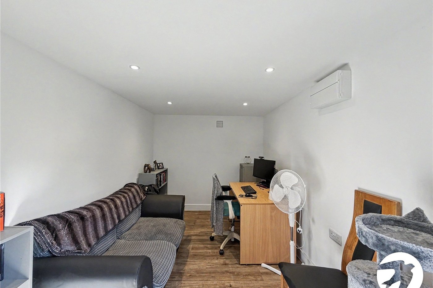 2 bedroom house for sale in Wayfield | Robinson Michael & Jackson