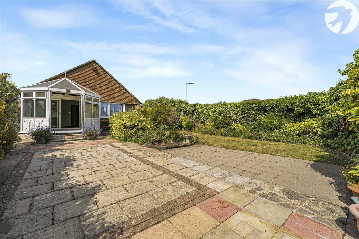 2 bedroom bungalow for sale in Sidcup | Robinson Jackson