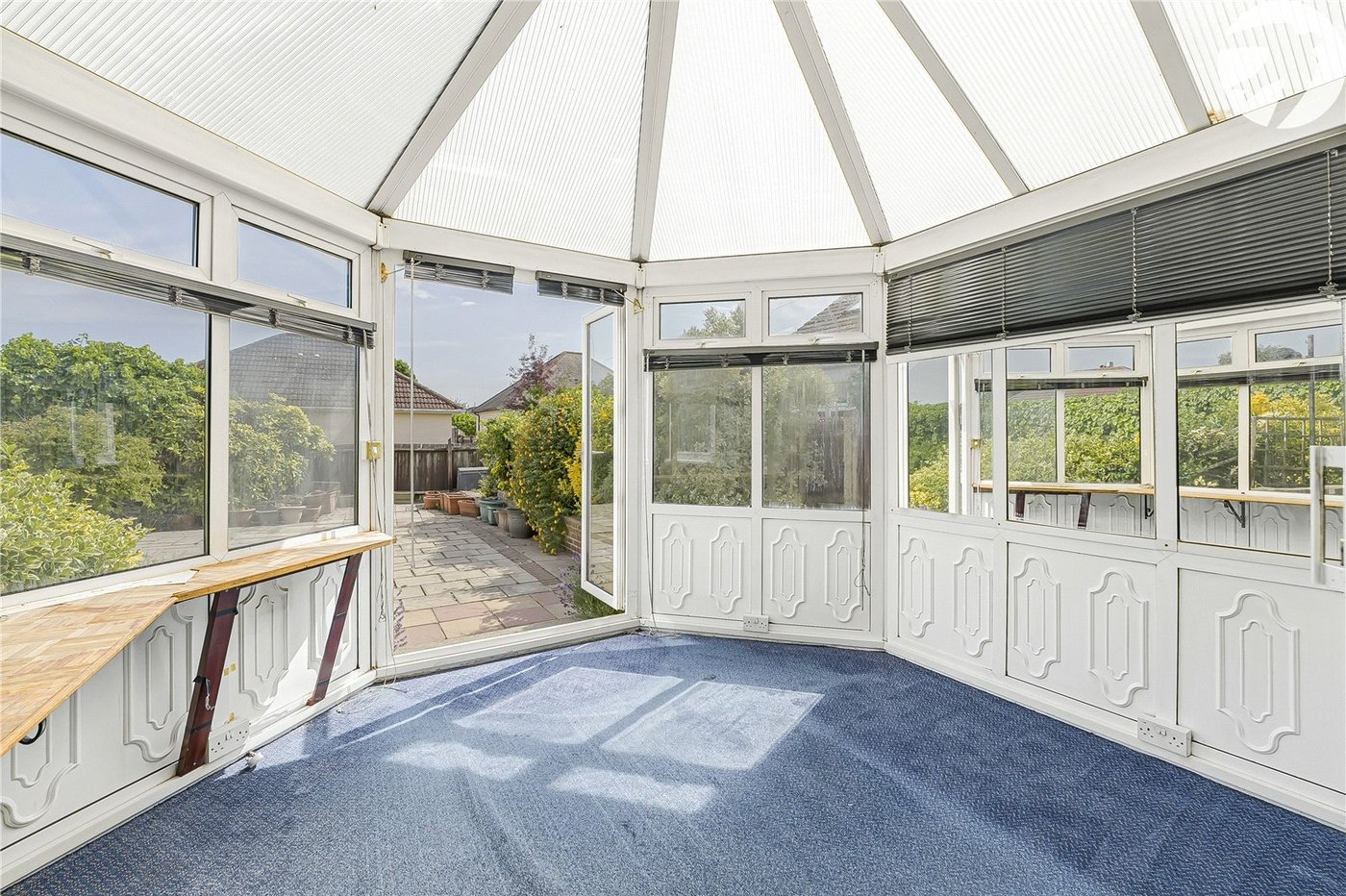 2 bedroom bungalow for sale in Sidcup | Robinson Jackson