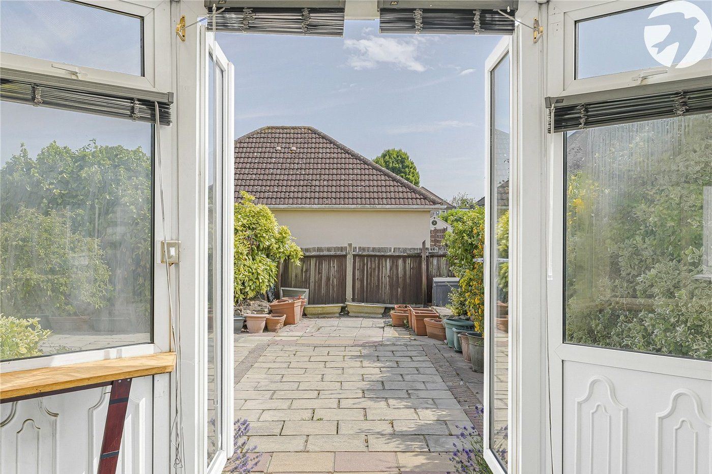 2 bedroom bungalow for sale in Sidcup | Robinson Jackson