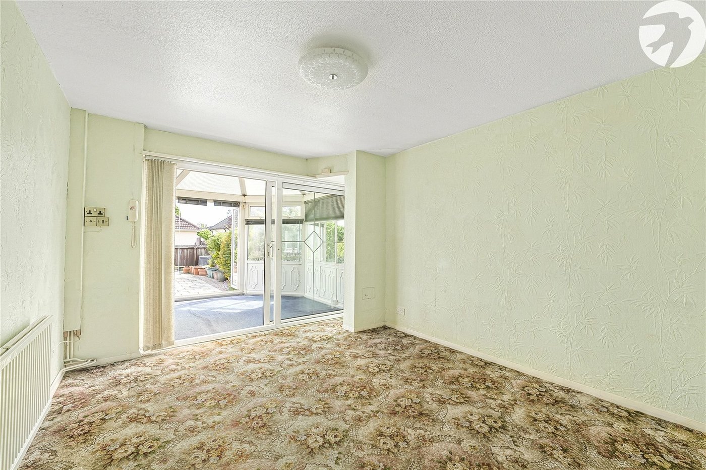 2 bedroom bungalow for sale in Sidcup | Robinson Jackson