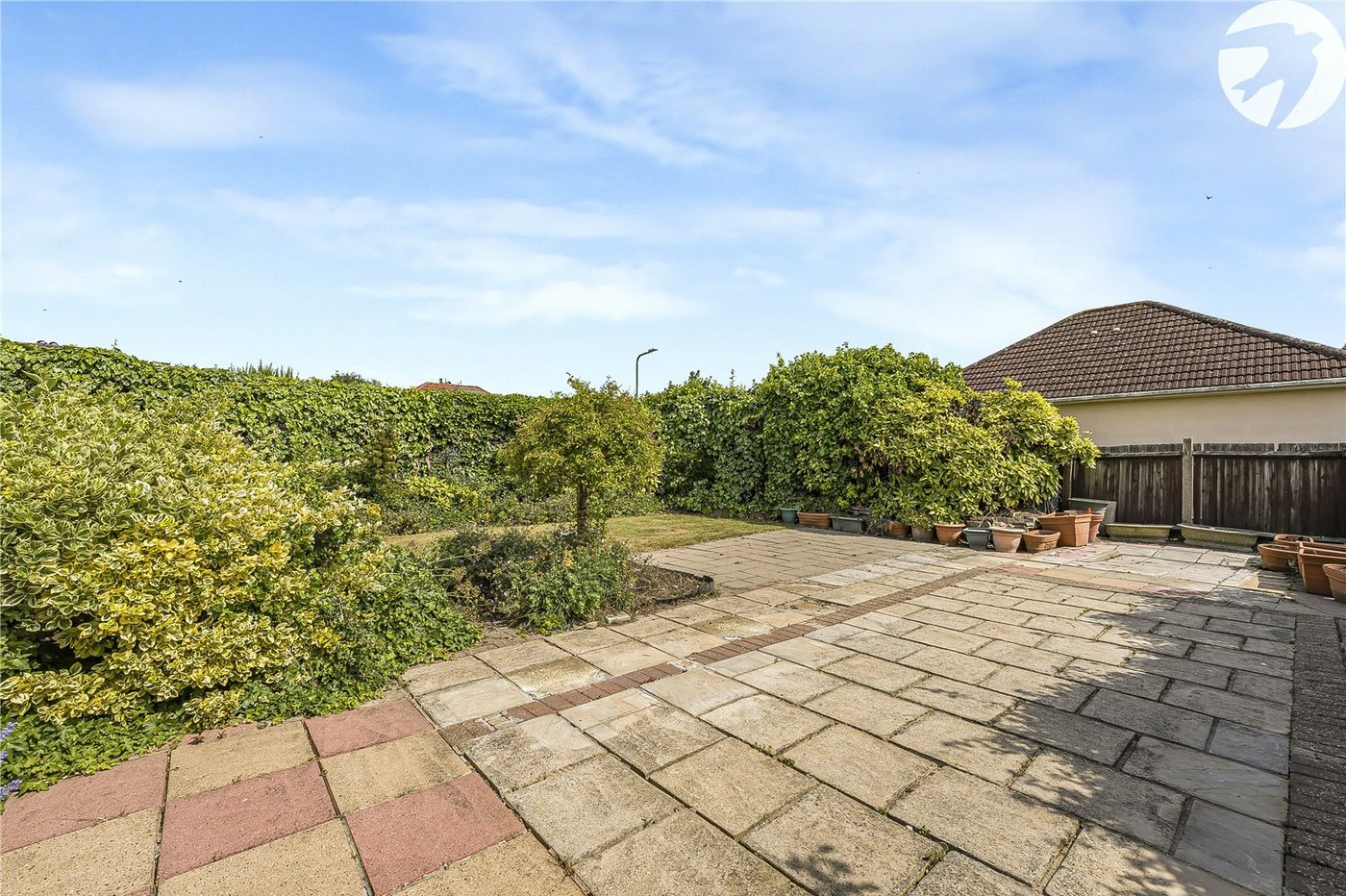 2 bedroom bungalow for sale in Sidcup | Robinson Jackson