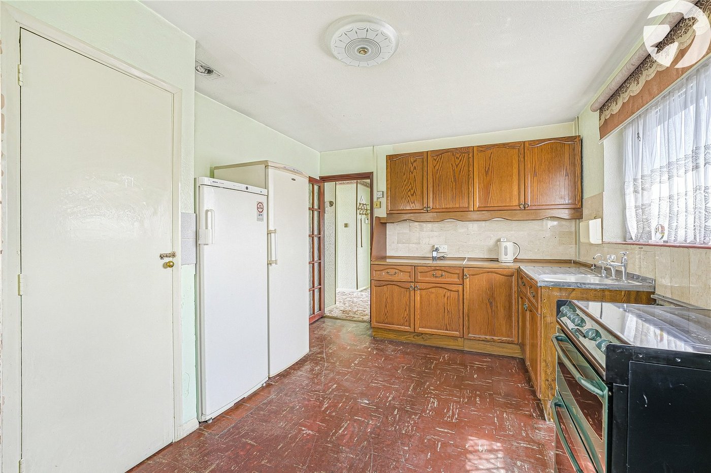 2 bedroom bungalow for sale in Sidcup | Robinson Jackson