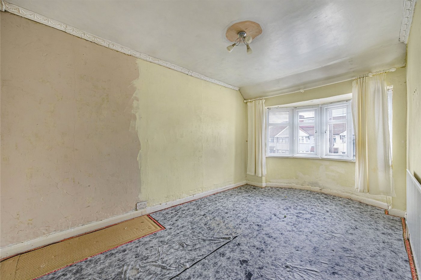 3 bedroom house for sale in Welling | Robinson Jackson