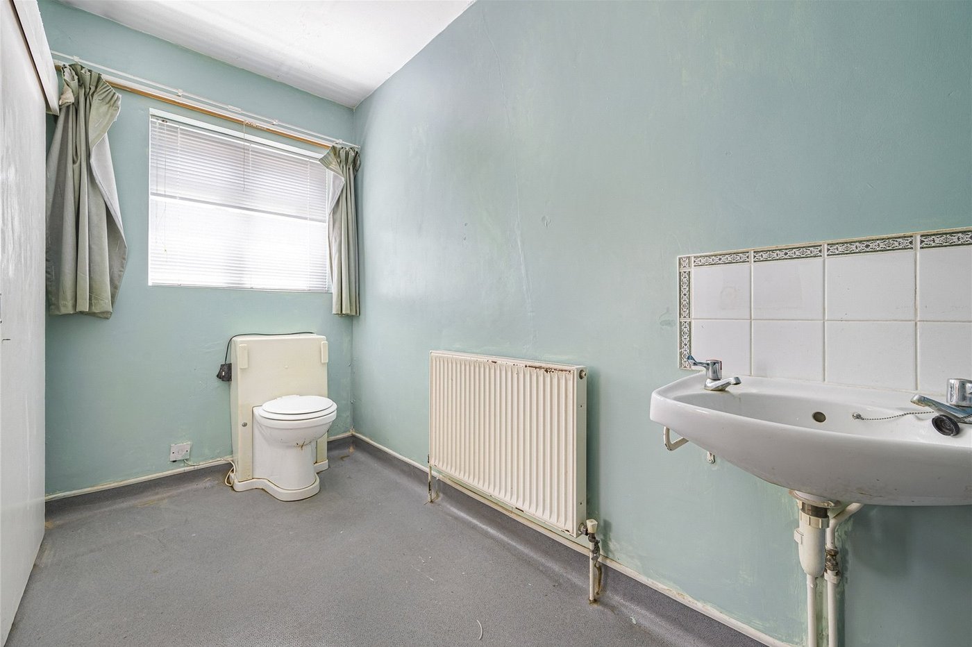 3 bedroom house for sale in Welling | Robinson Jackson
