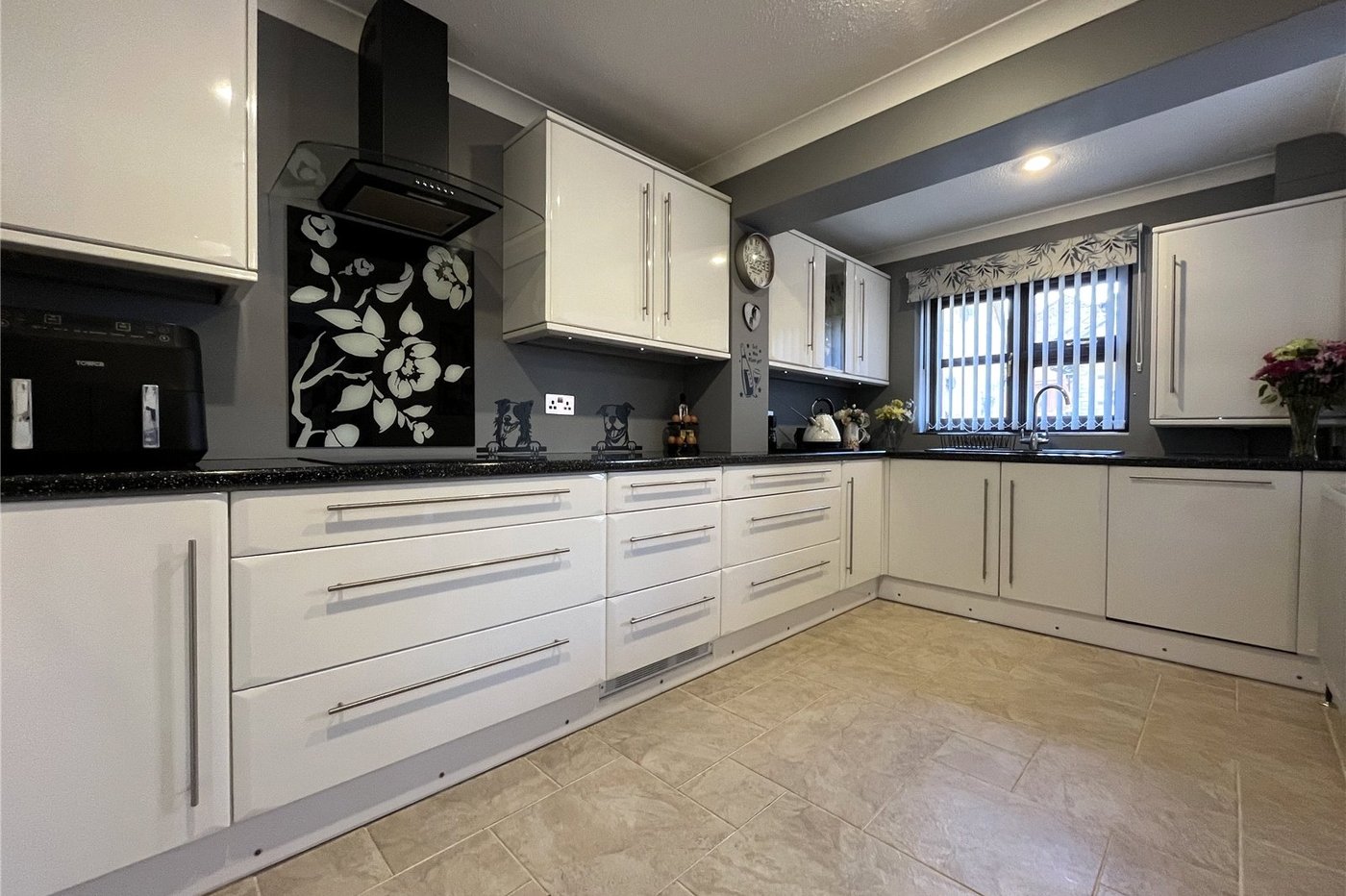 3 bedroom house for sale in Lordswood | Robinson Michael & Jackson