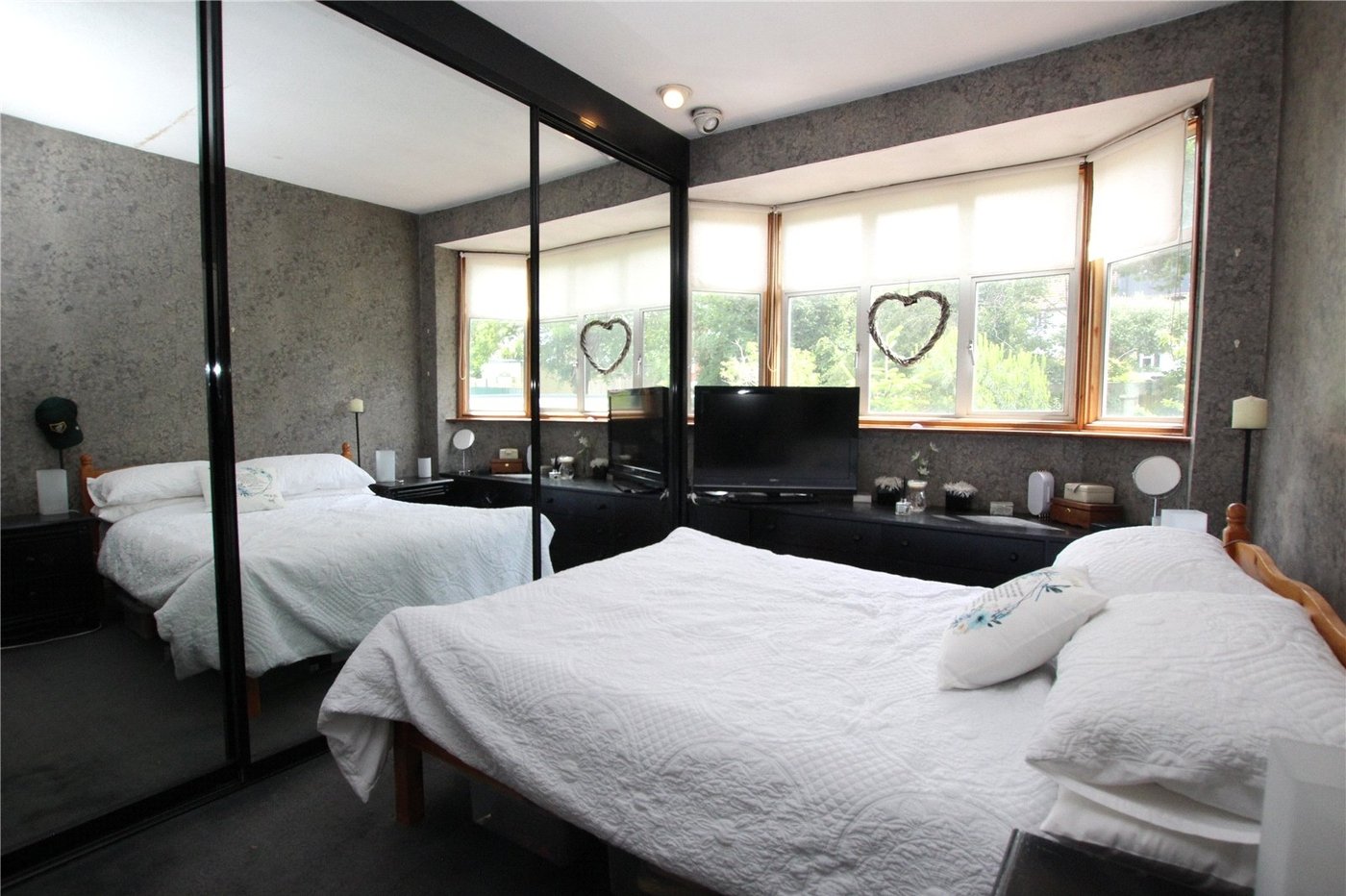 4 bedroom house for sale in Shooters Hill | Robinson Jackson