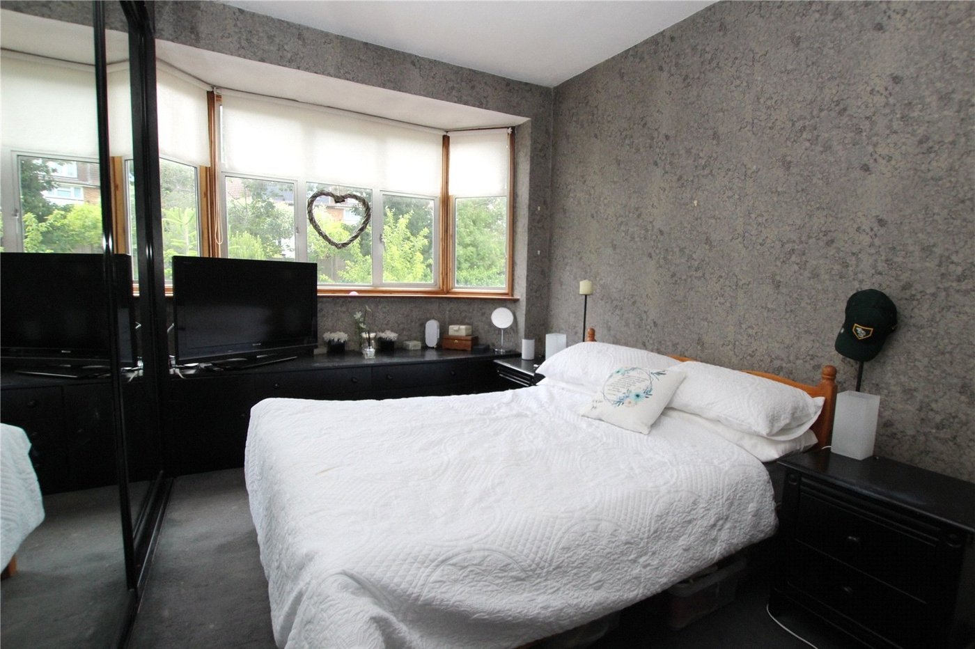 4 bedroom house for sale in Shooters Hill | Robinson Jackson