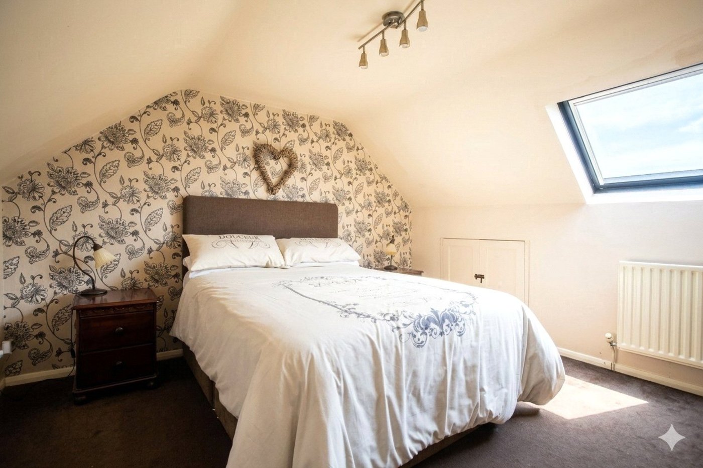 4 bedroom house for sale in Shooters Hill | Robinson Jackson