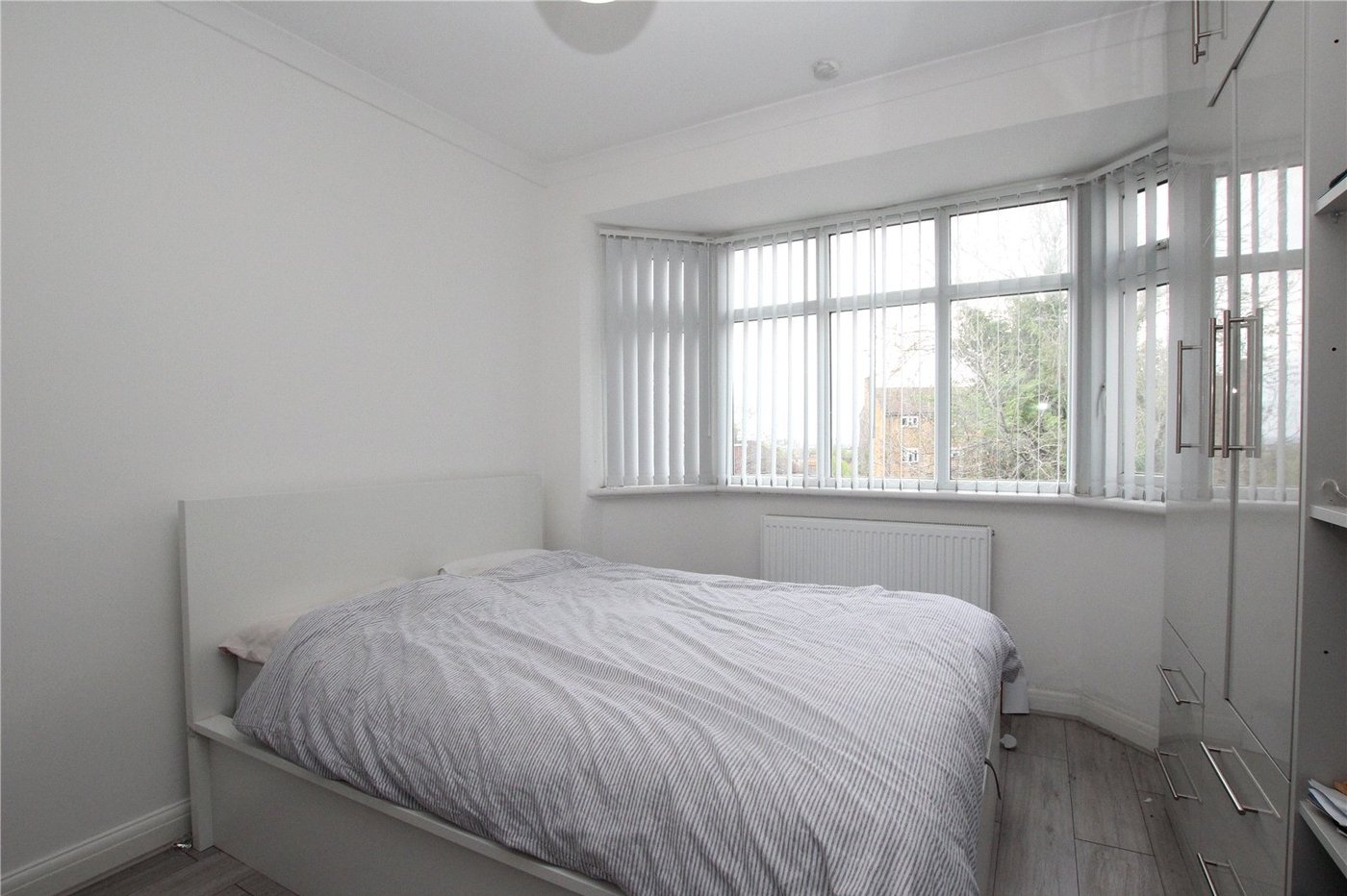 3 bedroom house for sale in Shooters Hill | Robinson Jackson