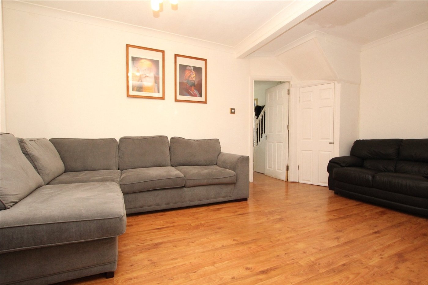 3 bedroom house for sale in Shooters Hill | Robinson Jackson