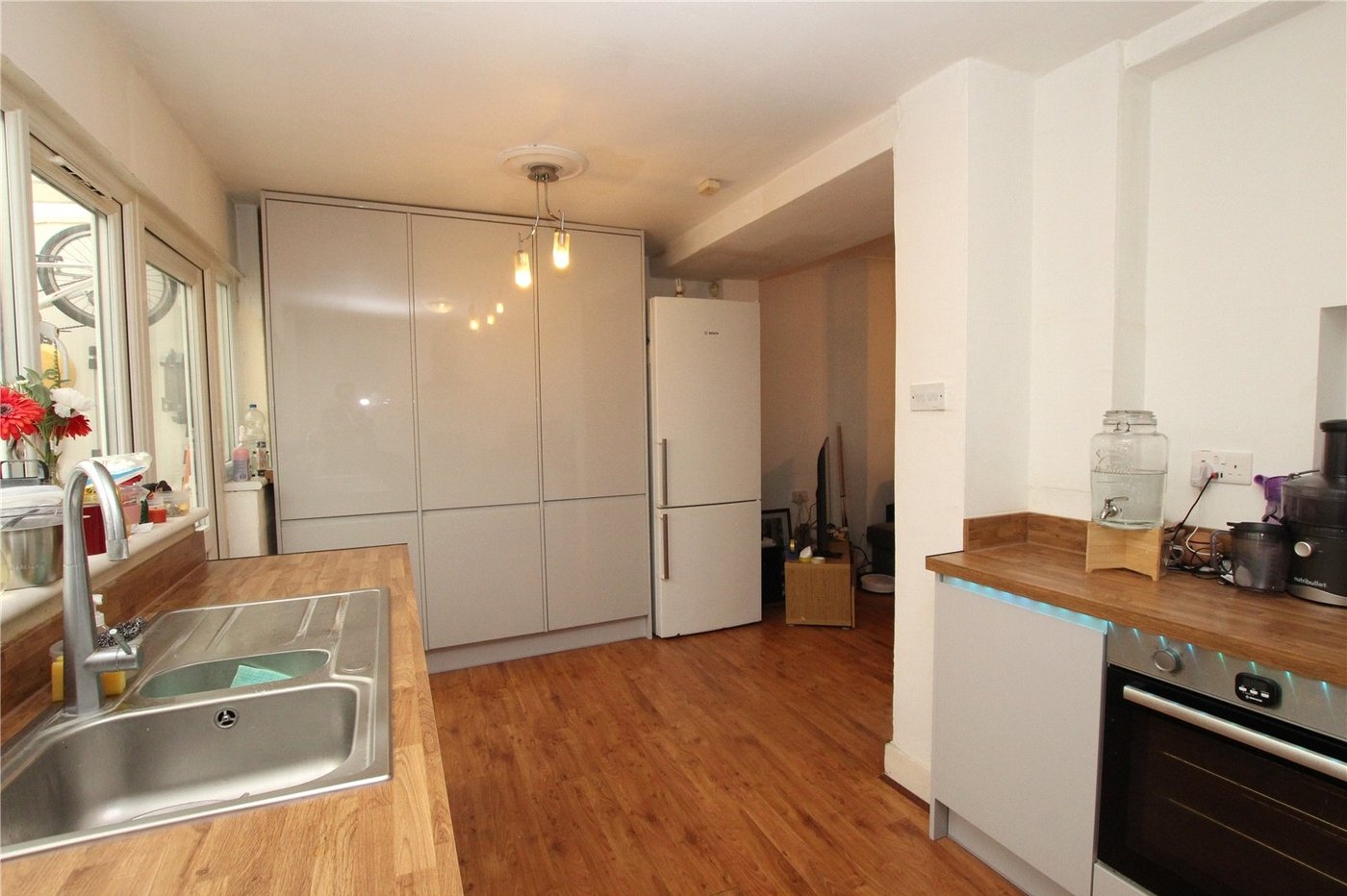 3 bedroom house for sale in Shooters Hill | Robinson Jackson