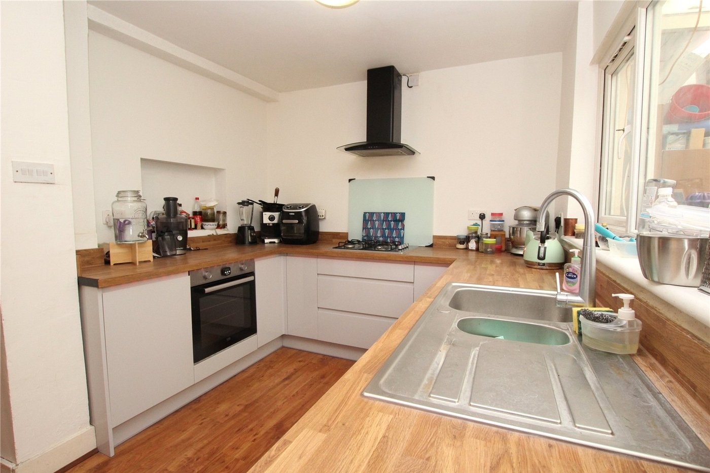 3 bedroom house for sale in Shooters Hill | Robinson Jackson