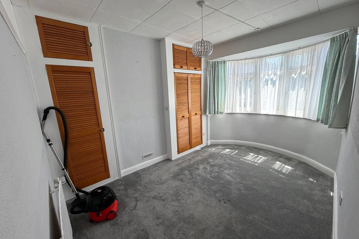 3 bedroom house for sale in Shooters Hill | Robinson Jackson
