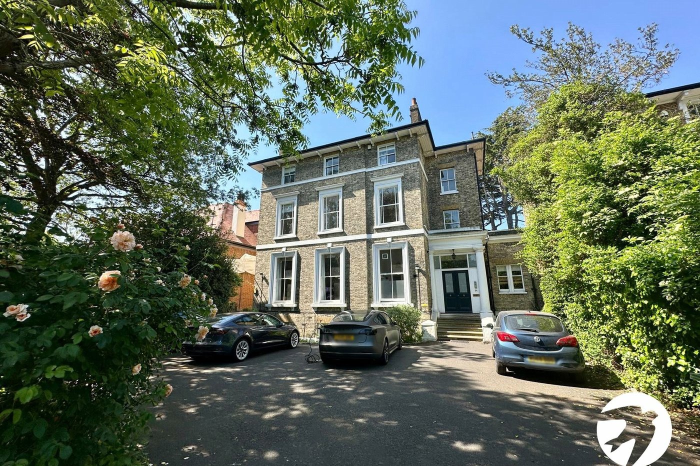 1 bedroom property for sale in London | Robinson Jackson