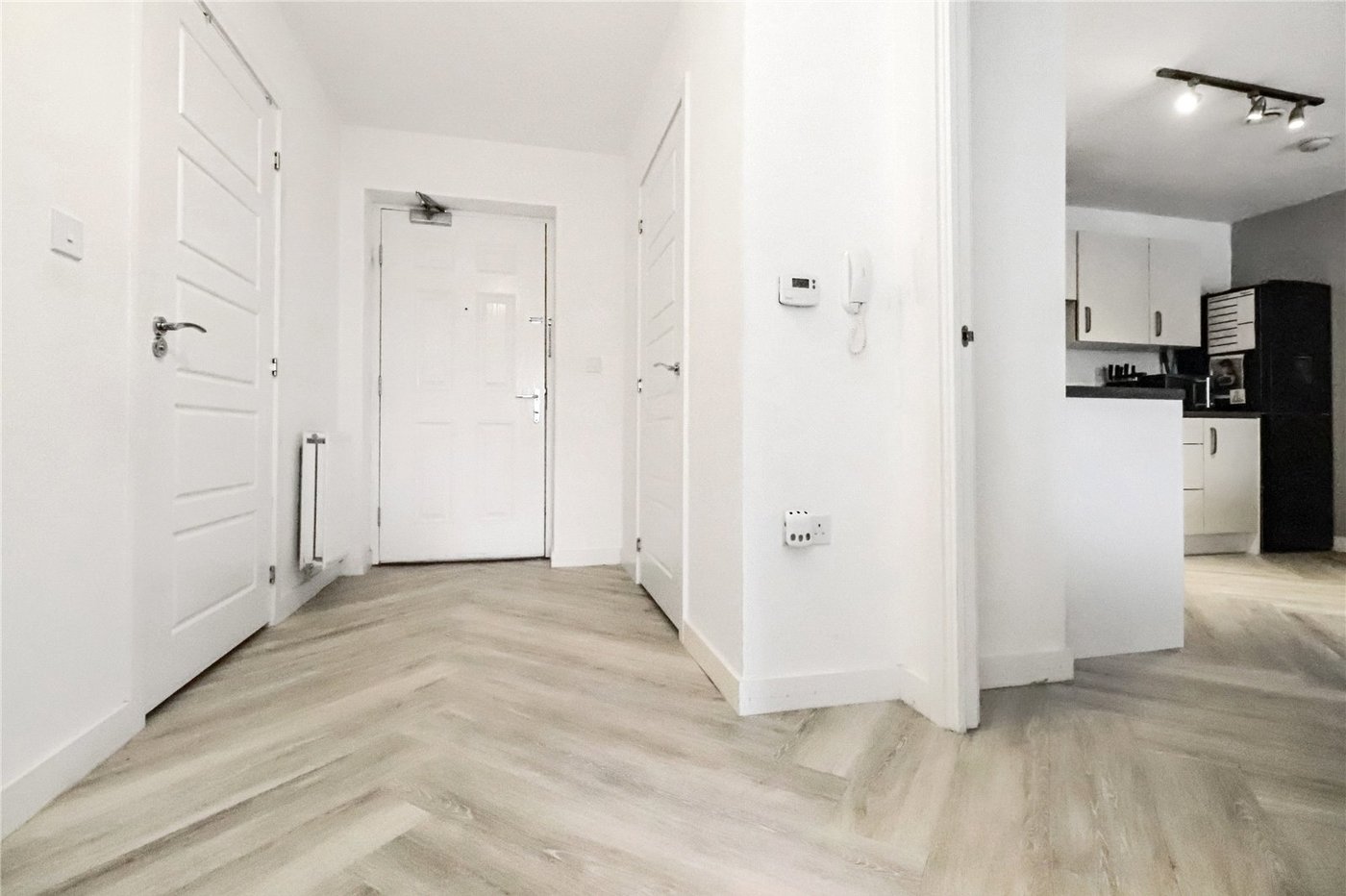 2 bedroom property for sale in Belvedere | Robinson Jackson