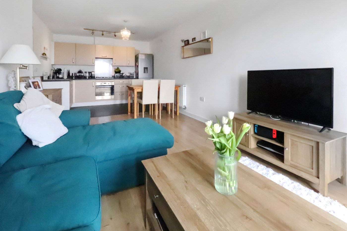 2 bedroom property for sale in Belvedere | Robinson Jackson