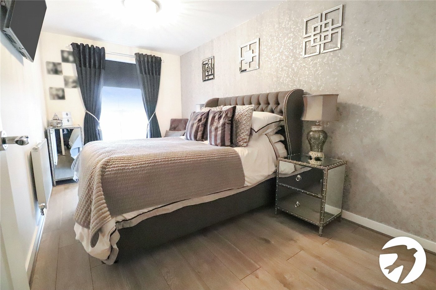 2 bedroom property for sale in Belvedere | Robinson Jackson