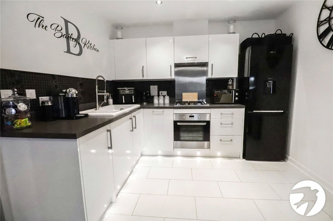 2 bedroom property for sale in Belvedere | Robinson Jackson