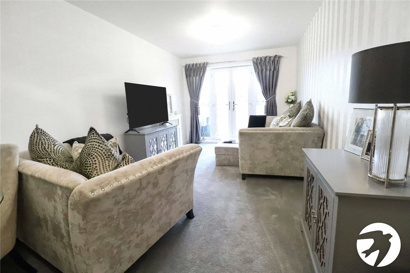 2 bedroom property for sale in Belvedere | Robinson Jackson